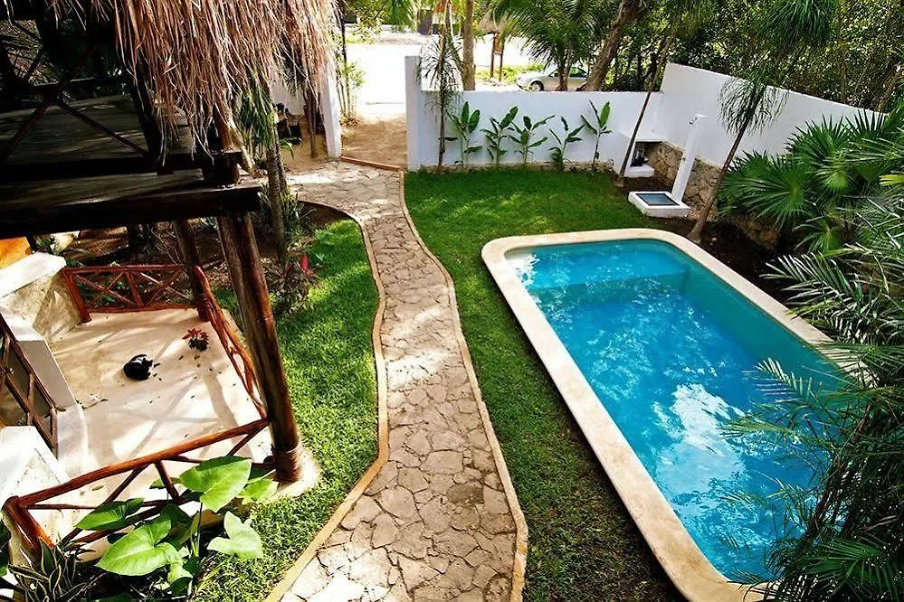 Hotel Uolis Nah Tulum